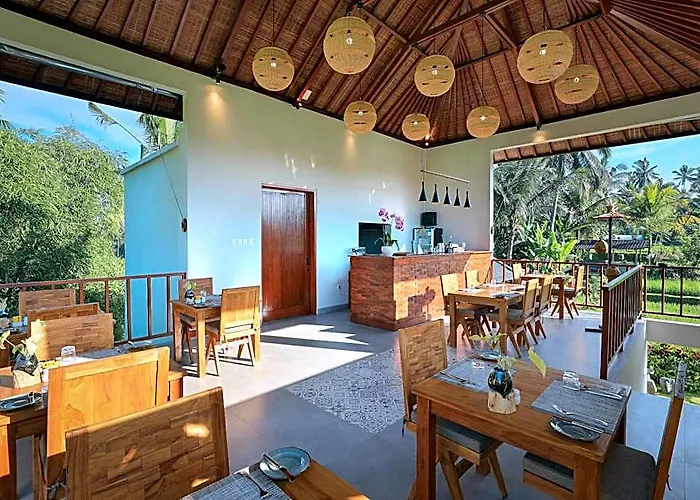 ホテル Ascarya Ubud