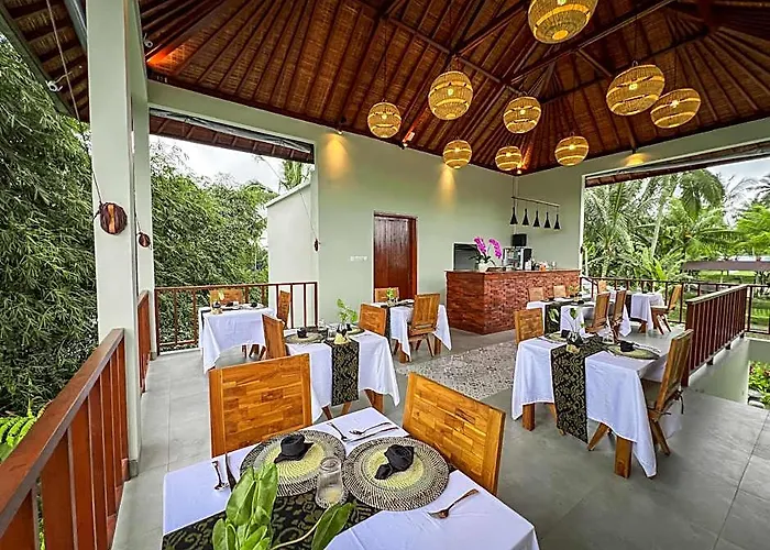 ホテル Ascarya Ubud 4*