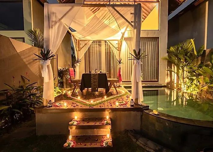 ホテル Ascarya Ubud